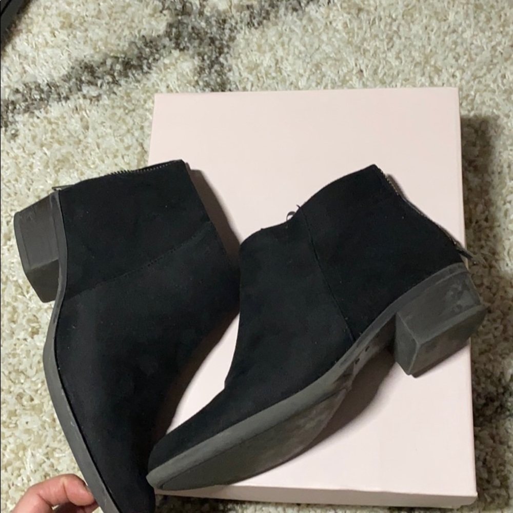 Black booties - Picture 4 of 5